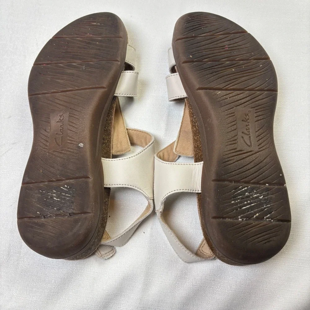 Clarks‎ Collection Womens 8.5 Off White Leather Strappy Sandals Ultimate Comfort